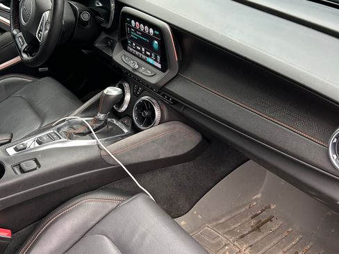 Used 2017 Chevrolet Camaro LT image 13