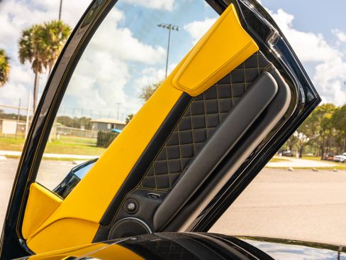 Used 2009 Lamborghini Murcielago LP 640 image 22