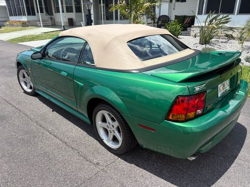 Used 1999 Ford Mustang Cobra RWD image 8