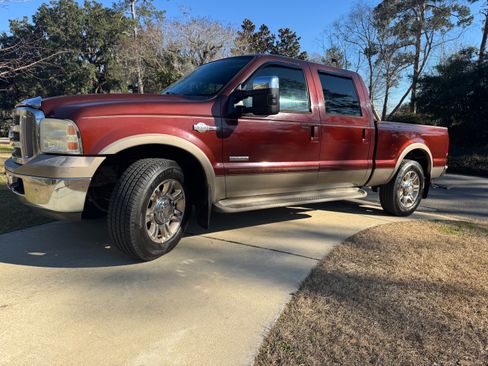 Used 2005 Ford F250 King Ranch RWD image 8