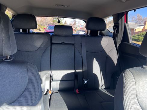 Used 2020 Hyundai Santa Fe SEL w/ Convenience Package image 21