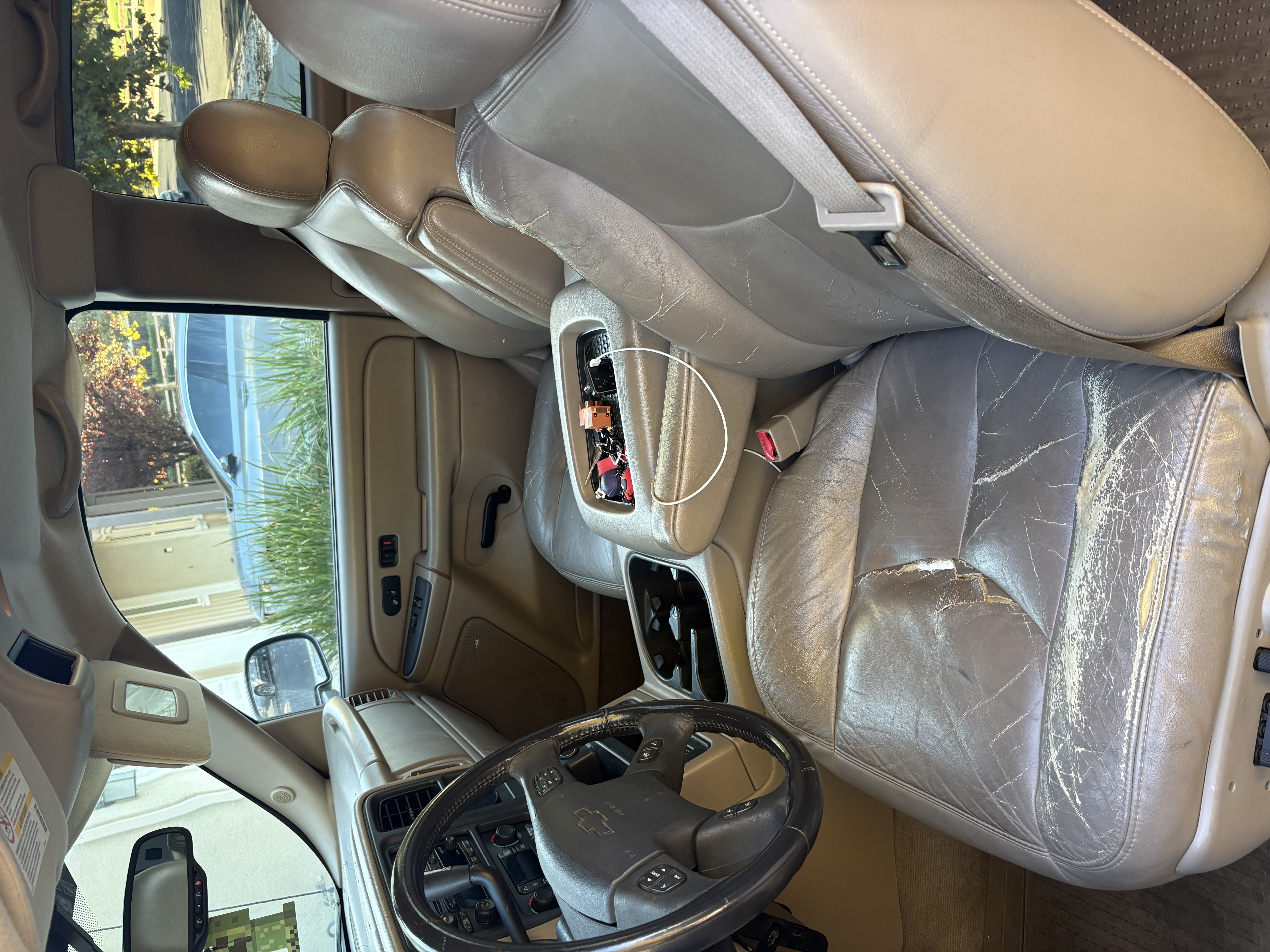 Used 2004 Chevrolet Silverado 2500 LT w/ Skid Plate Package AWD/4WD image 10
