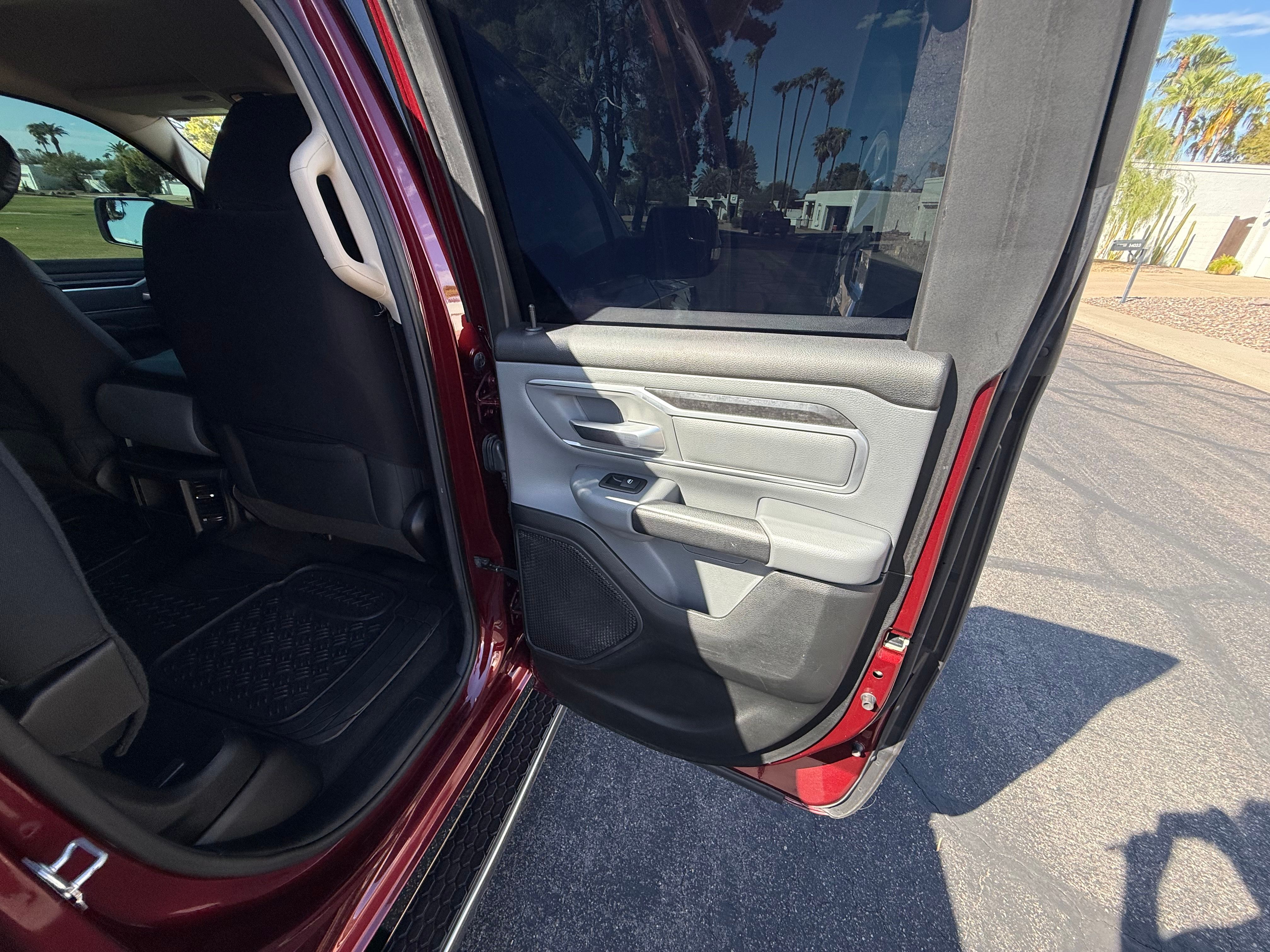 Used 2020 RAM 1500 Big Horn RWD image 12