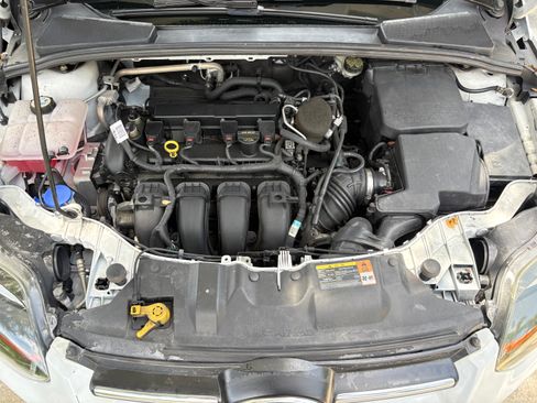 Used 2013 Ford Focus SE FWD image 10