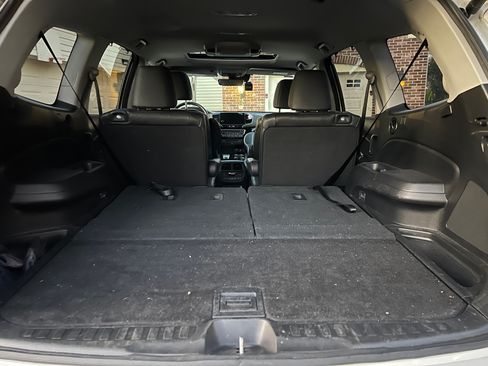 Used 2019 Honda Pilot Touring image 29