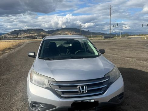 Used 2014 Honda CR-V LX image 2