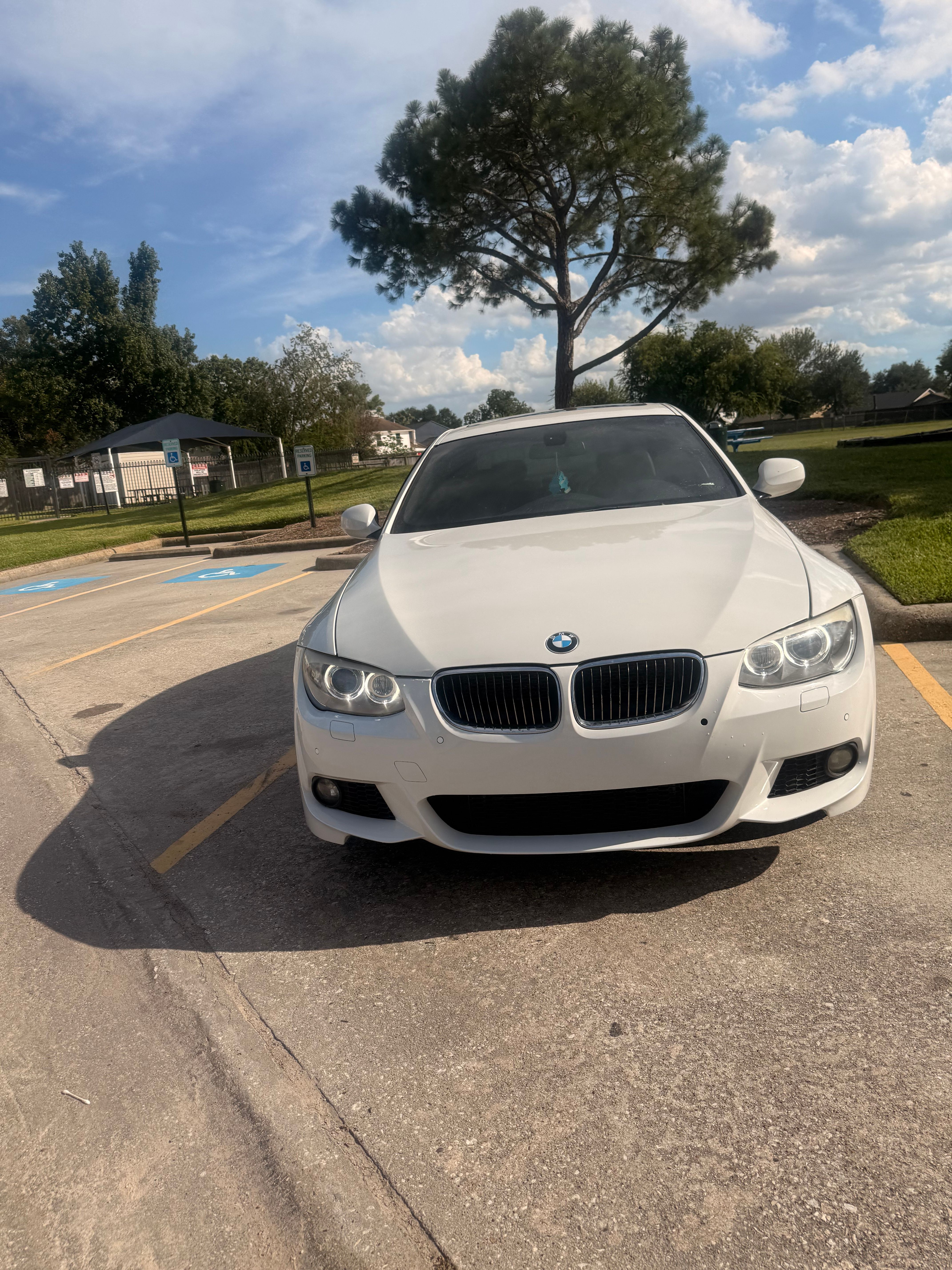 Used 2011 BMW 335i Coupe RWD image 2