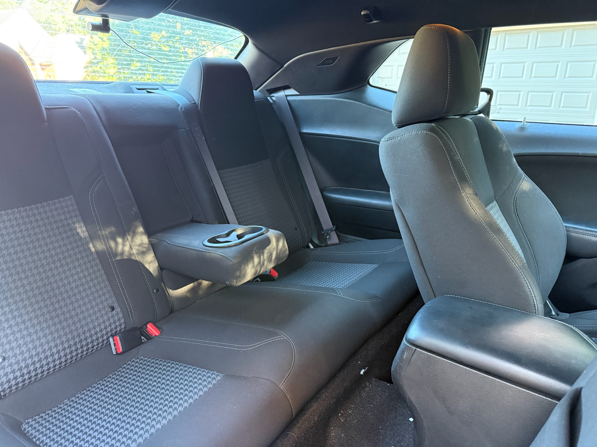 Used 2022 Dodge Challenger SXT RWD image 27
