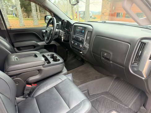 Used 2018 Chevrolet Silverado 1500 LT w/ All Star Edition image 12