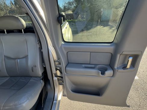 Used 2004 GMC Sierra 1500 Denali image 23