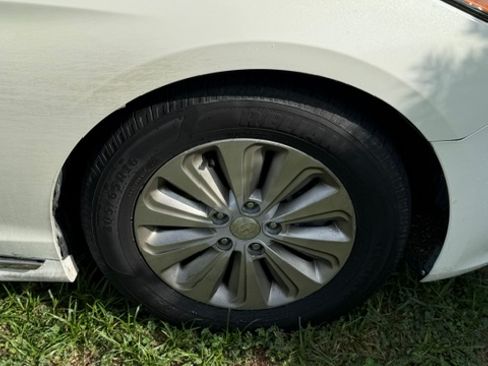 Used 2017 Hyundai Sonata SE FWD image 11