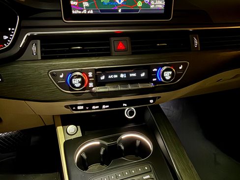 Used 2018 Audi A4 2.0T Ultra Premium Plus w/ Premium Plus Package image 11