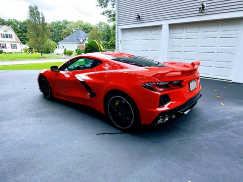 Used 2020 Chevrolet Corvette Stingray Preferred Cpe w/ 2LT Preferred Equipment Group RWD image 5