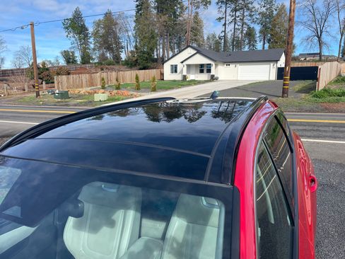 Used 2023 Hyundai Tucson Limited w/ Winter Package image 6