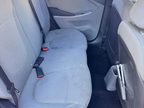 Used 2014 Hyundai Accent GS image 9