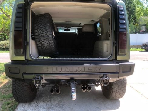 Used 2003 HUMMER H2 w/ Preferred Equipment Group image 11