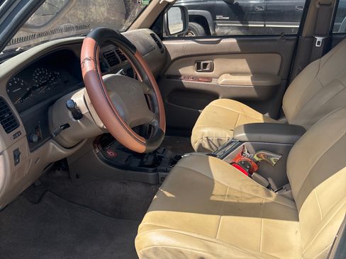 Used 1998 Toyota 4Runner Limited image 18