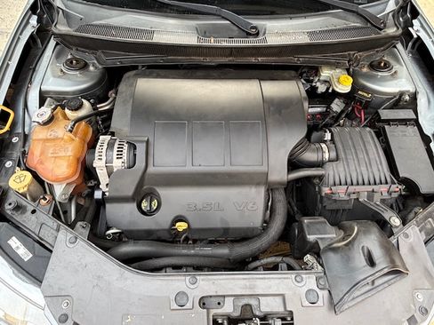 Used 2008 Chrysler Sebring Limited w/ Luxury Group image 28