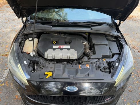 Used 2016 Ford Focus ST image 22