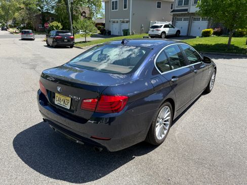 Used 2012 BMW 535i xDrive Sedan AWD/4WD image 6