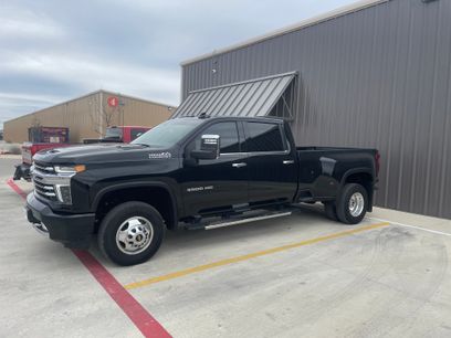 Used 2022 Chevrolet Silverado 3500 High Country w/ Safety Package II