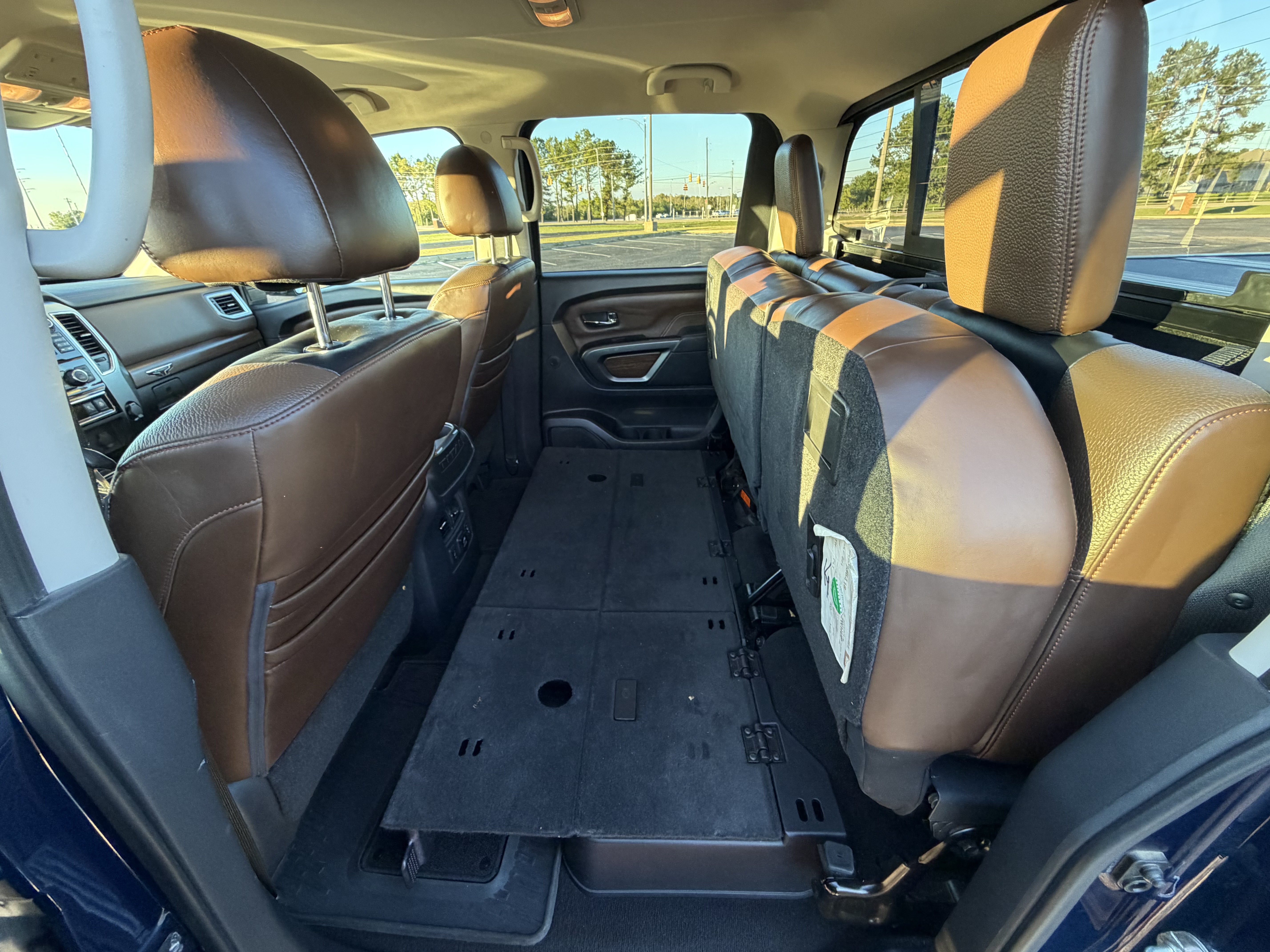 Used 2018 Nissan Titan Platinum Reserve w/ Platinum Utility Package AWD/4WD image 20