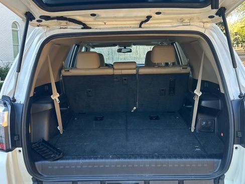 Used 2019 Toyota 4Runner Limited image 11