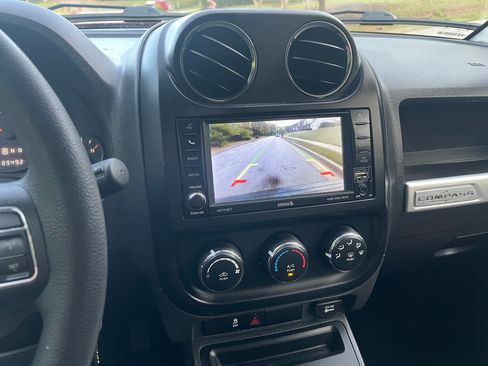 Used 2016 Jeep Compass Sport w/ Power Value Group image 14