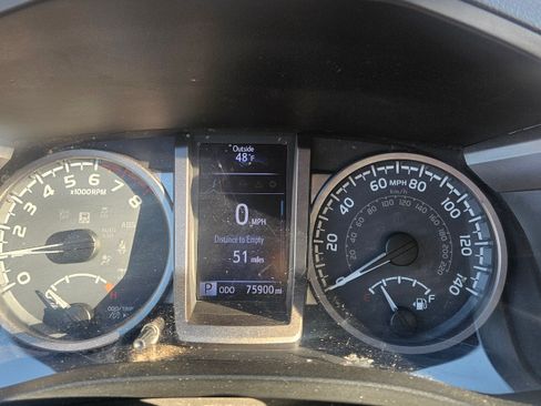 Used 2019 Toyota Tacoma SR5 image 16