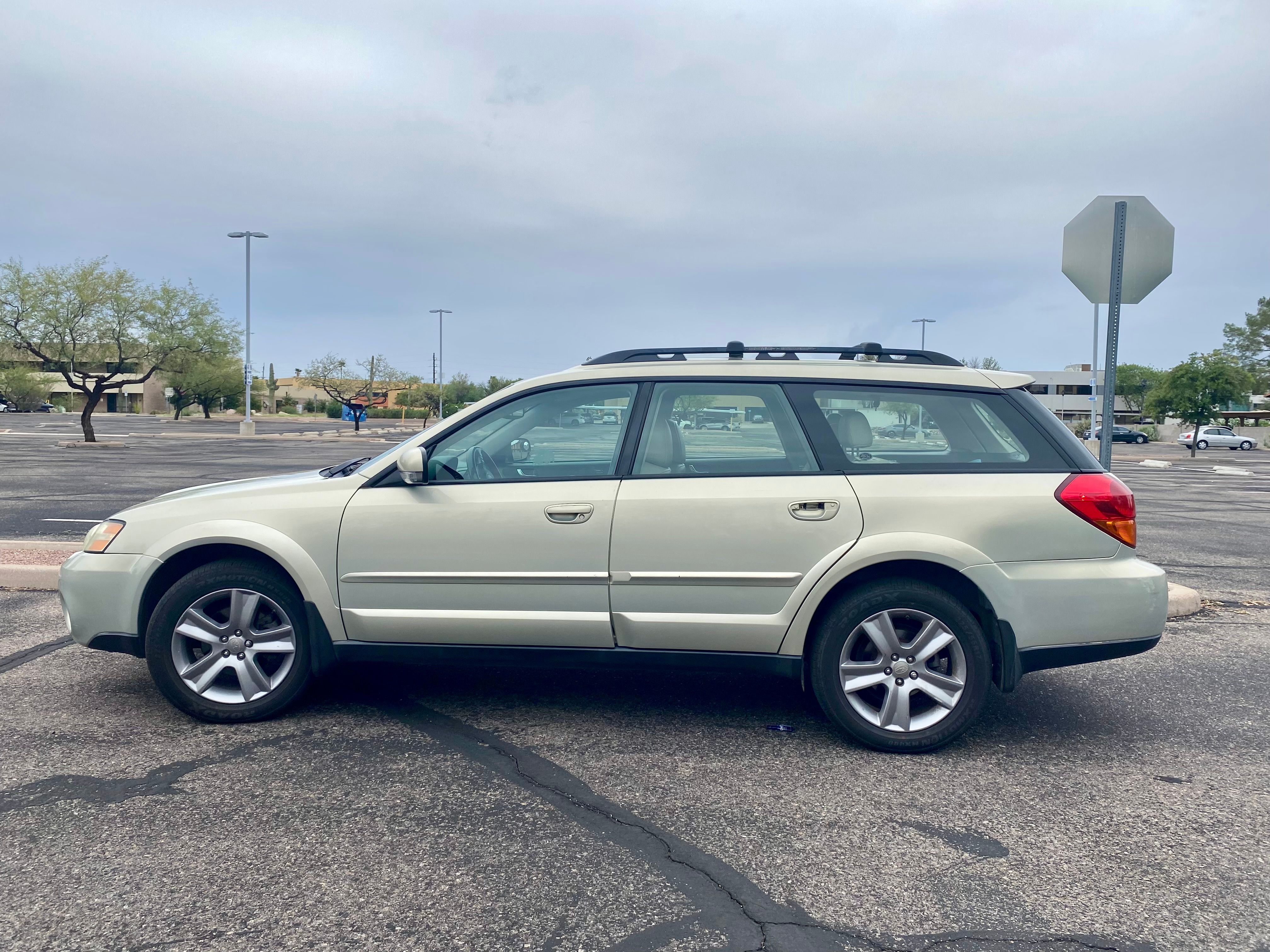 Used 2006 Subaru Outback 3.0R L.L. Bean AWD/4WD image 1