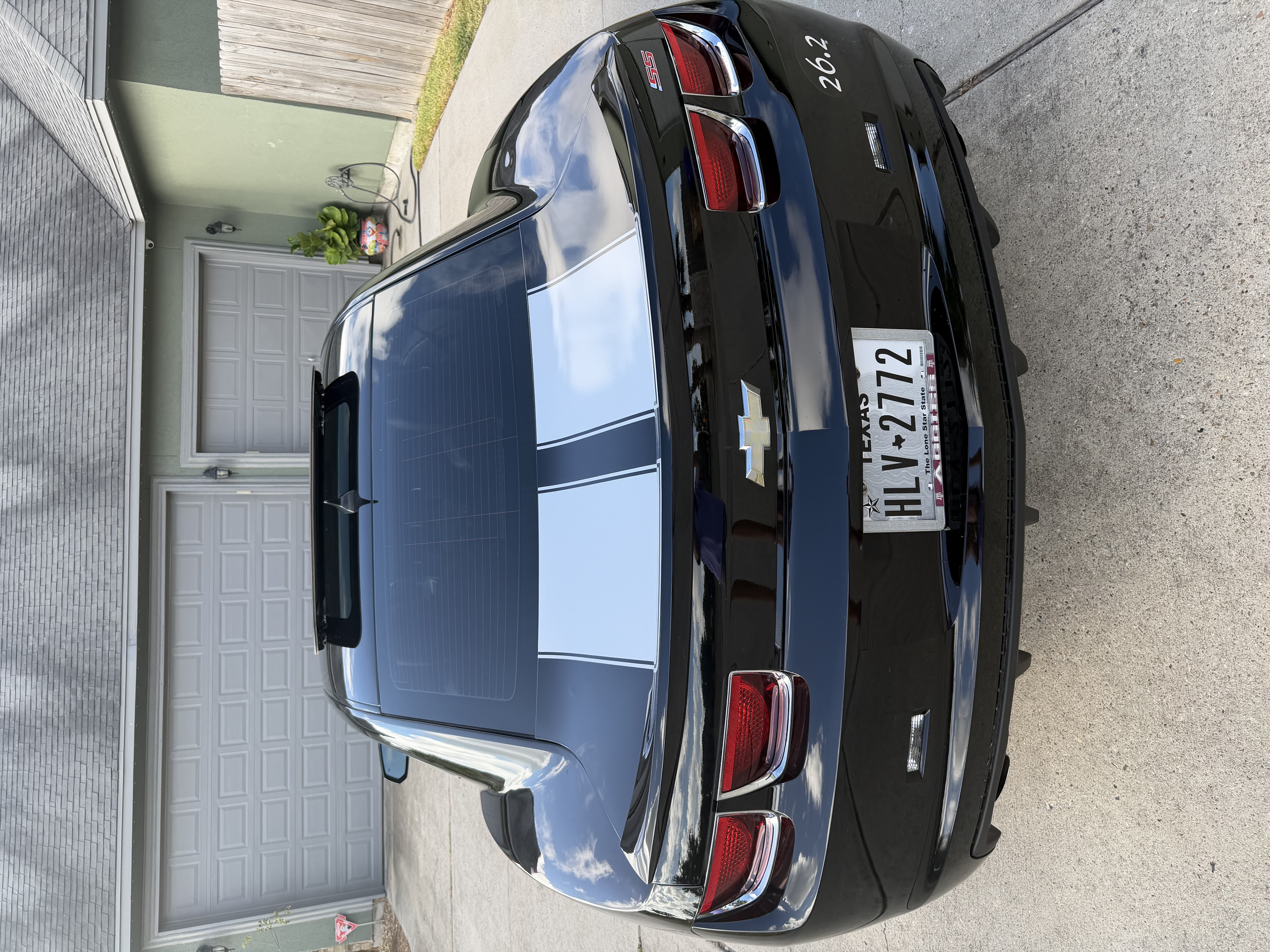 Used 2010 Chevrolet Camaro SS w/ RS Package RWD image 2