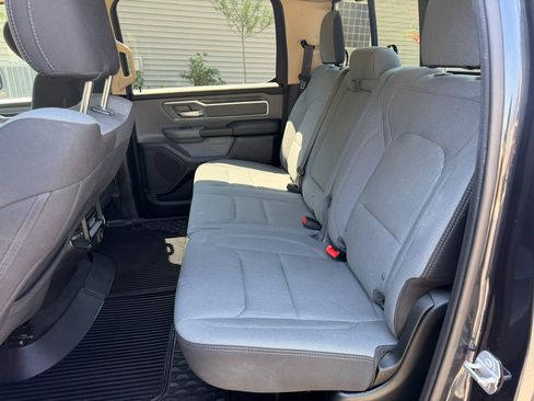 Used 2019 RAM 1500 Big Horn image 16