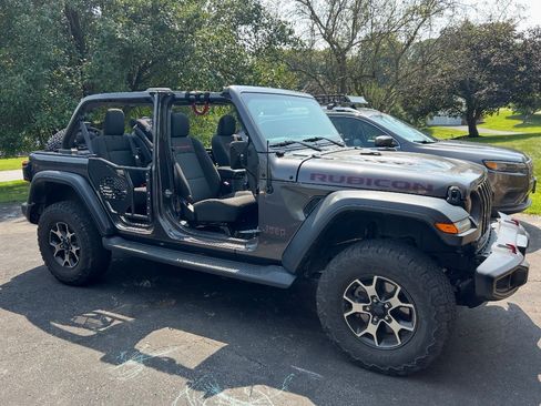 Used 2018 Jeep Wrangler Unlimited Rubicon image 4