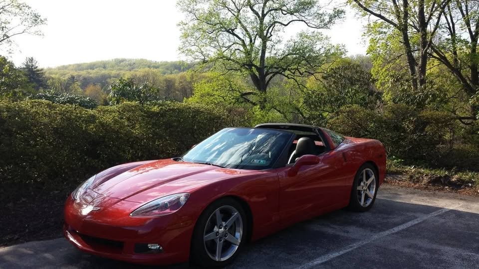 Used 2006 Chevrolet Corvette Coupe w/ Preferred Equipment Group RWD image 10