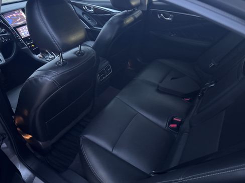 Used 2018 INFINITI Q50 Luxe w/ Sensory Package (Luxe) image 14