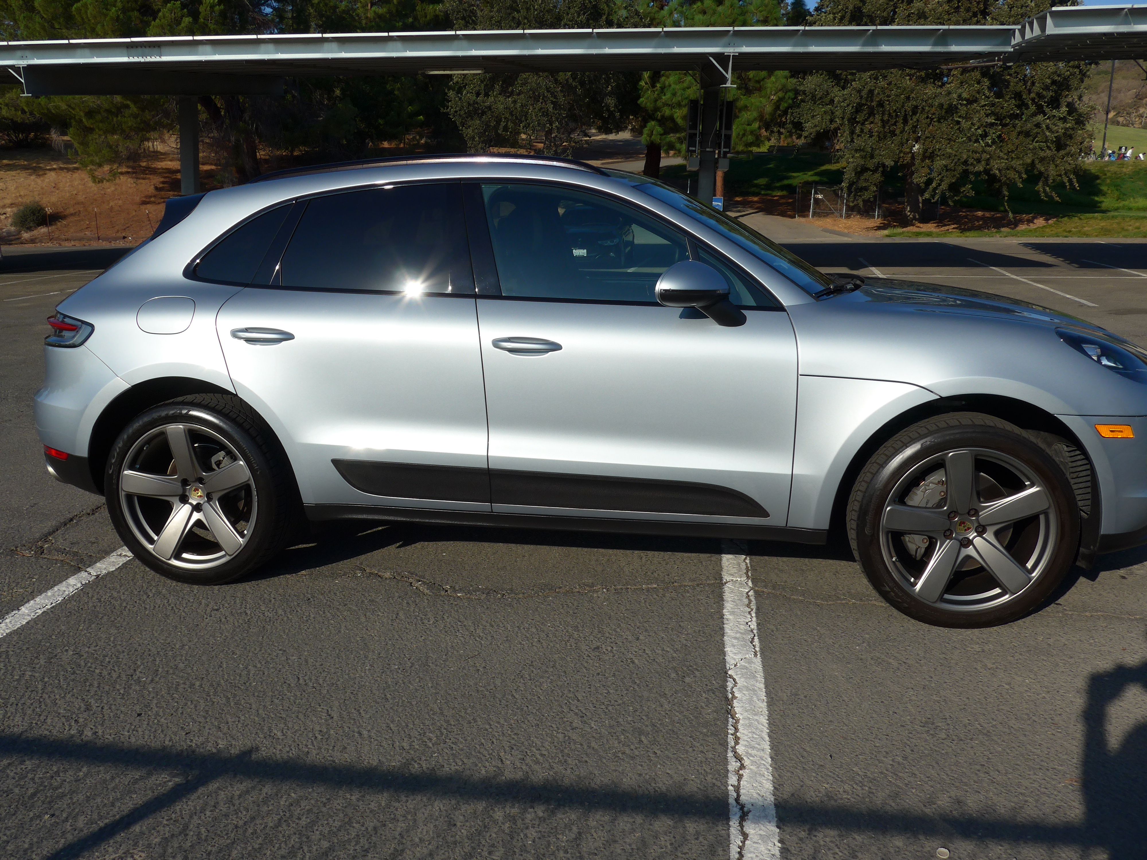 Used 2020 Porsche Macan S AWD/4WD image 8