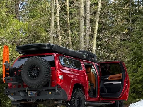 Used 2014 Toyota Tundra 1794 Edition image 8