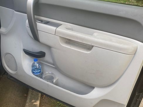 Used 2013 GMC Sierra 1500 W/T image 13