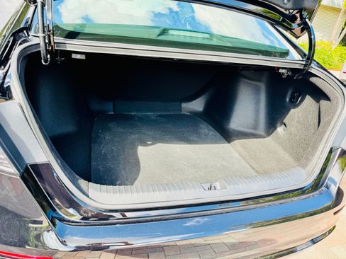 Used 2024 Honda Accord Sport image 12