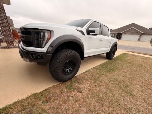 Used 2022 Ford F150 Raptor w/ Equipment Group 801A High image 8