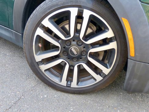 Used 2019 MINI Cooper S image 22