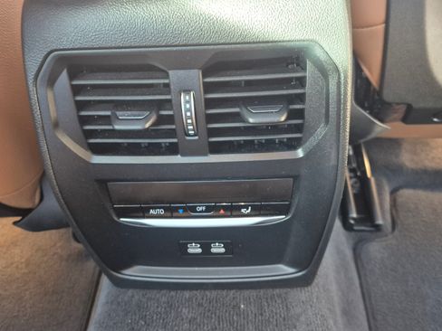 Used 2023 BMW M440i Coupe w/ Premium Package image 14