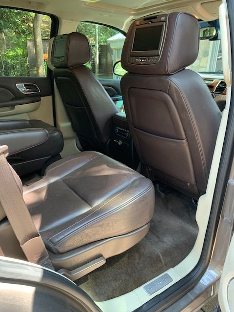 Used 2012 Cadillac Escalade Platinum AWD/4WD image 20