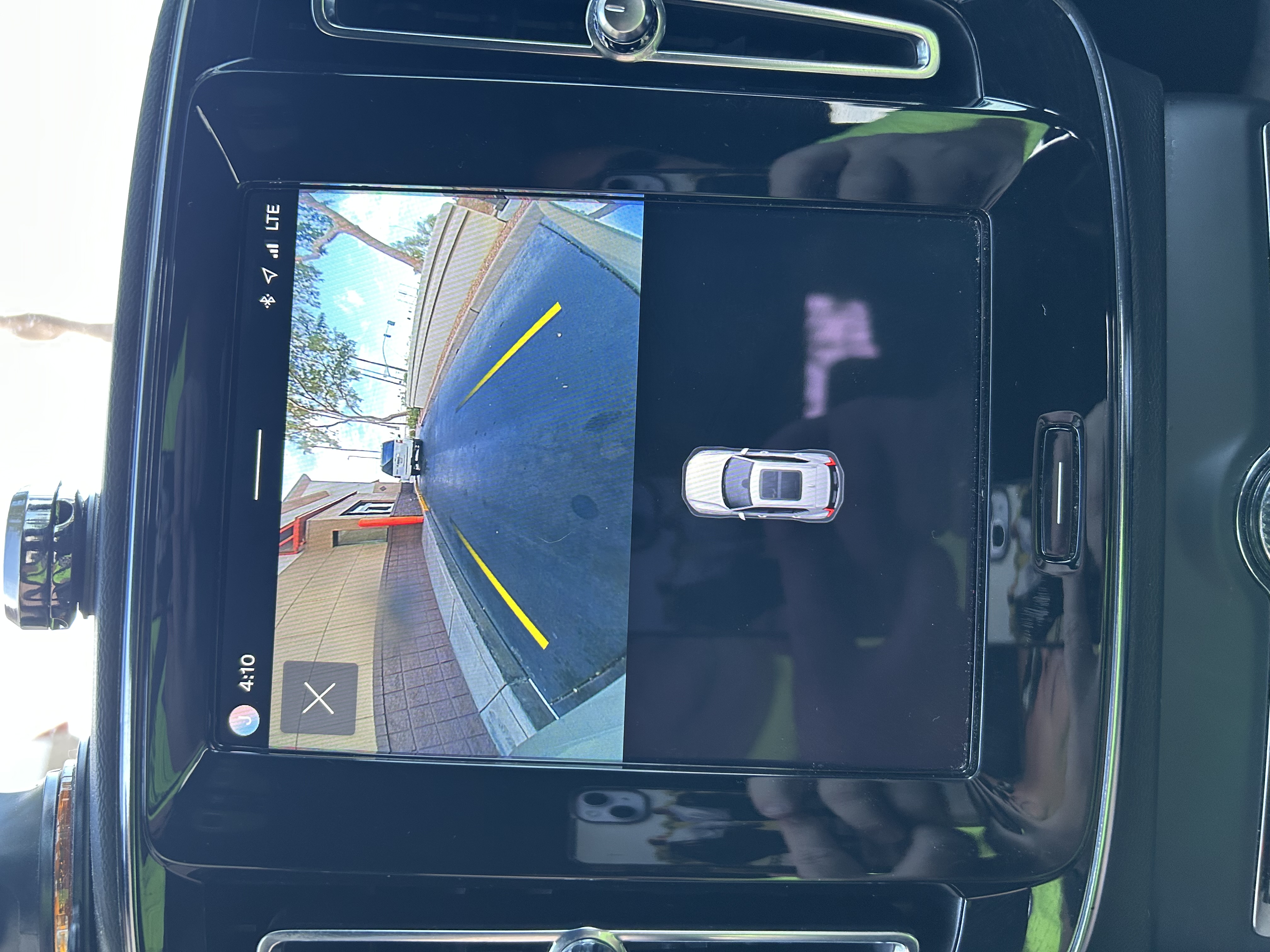 Used 2022 Volvo XC40 P8 Recharge Ultimate AWD/4WD image 13