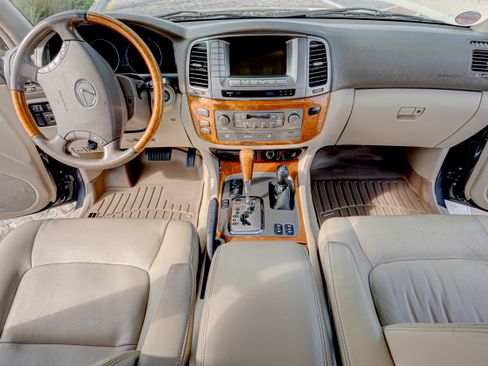 Used 2005 Lexus LX 470 4WD image 24