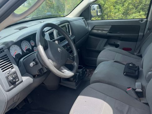Used 2007 Dodge Ram 1500 Truck SLT image 15