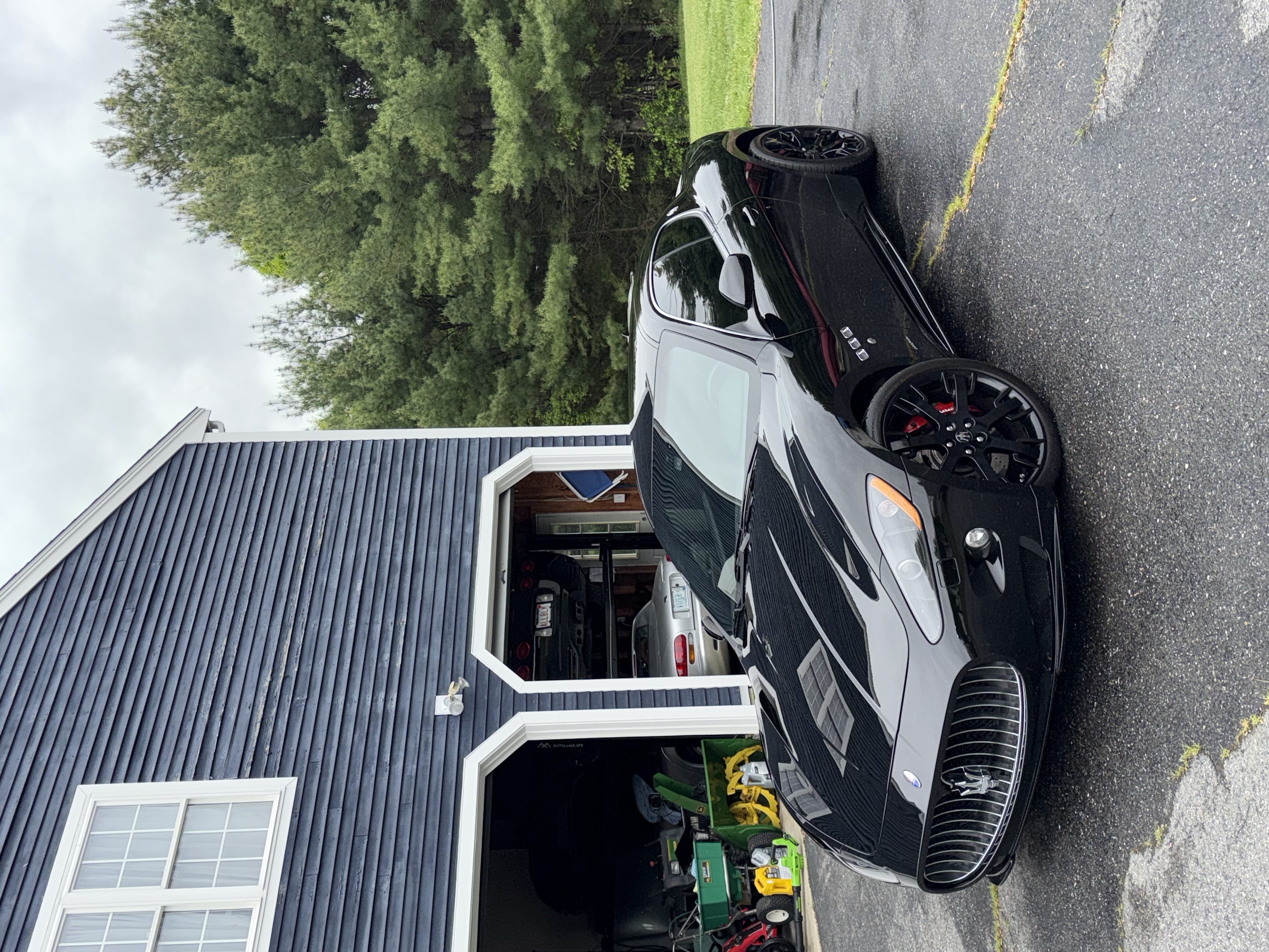 Used 2012 Maserati GranTurismo S RWD image 1