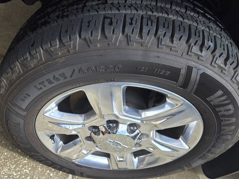 Used 2018 Chevrolet Silverado 2500 LTZ w/ Duramax Plus Package image 13