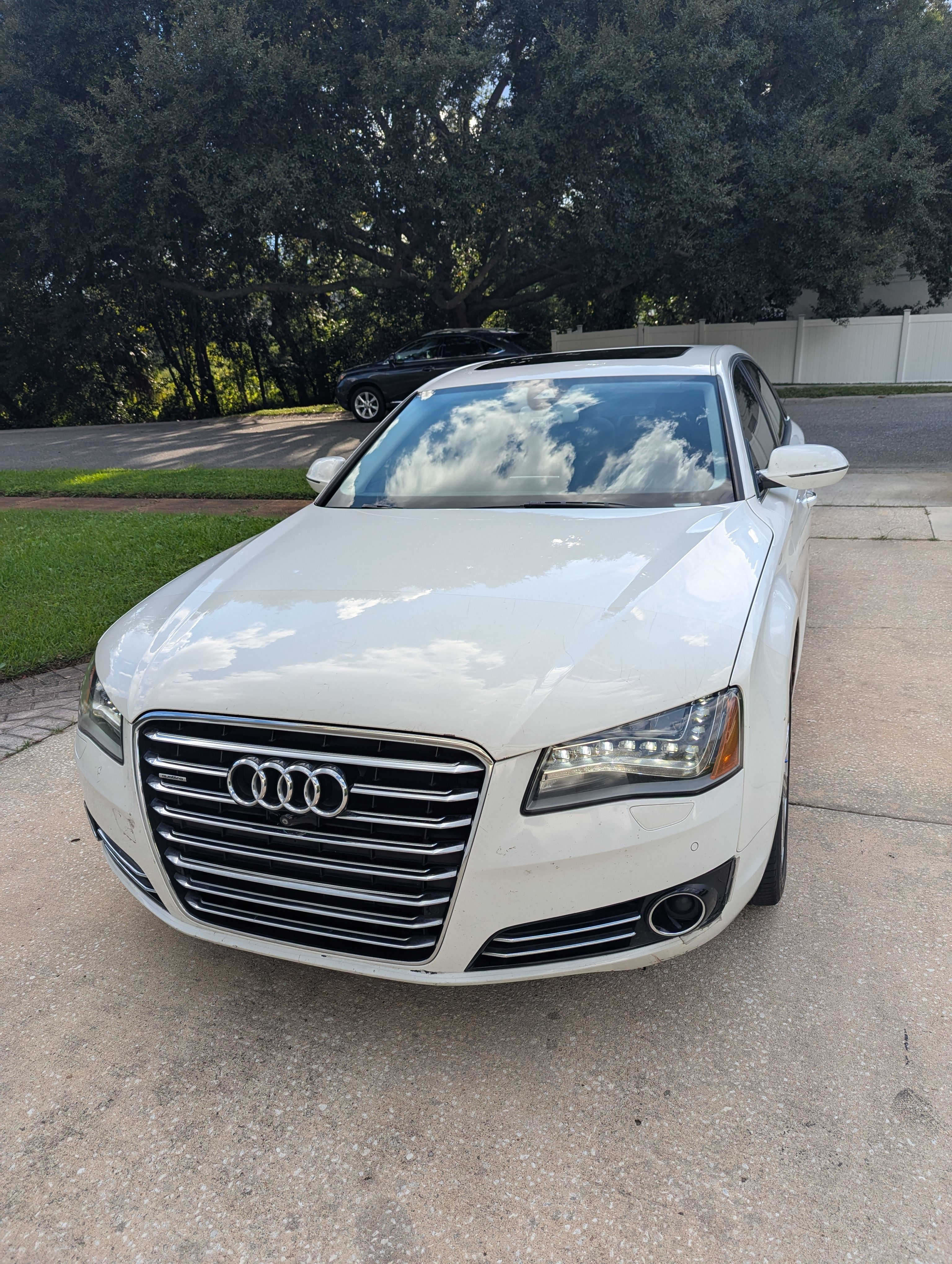 Used 2014 Audi A8 L TDI w/ Premium Package AWD/4WD image 1