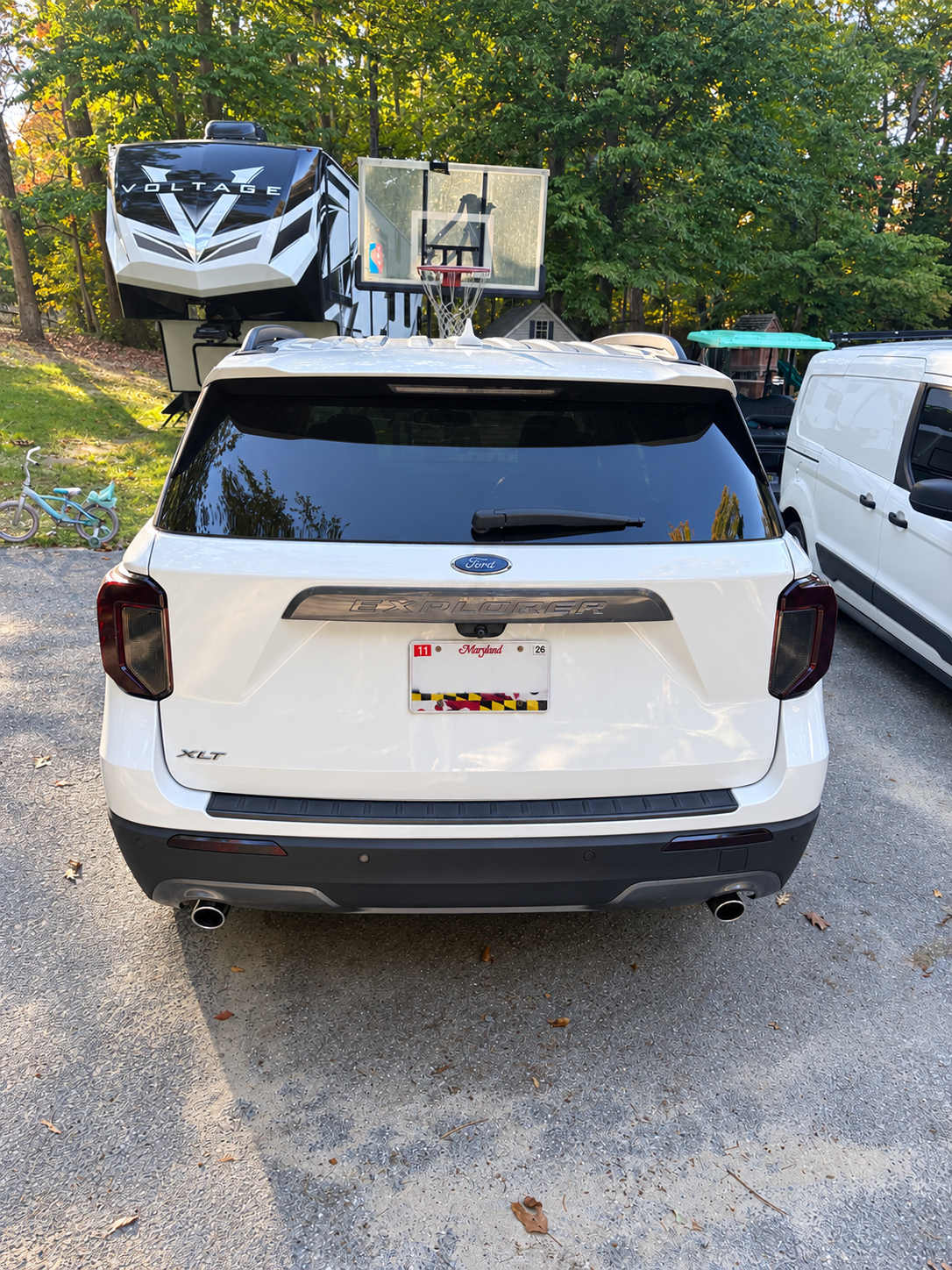 Used 2021 Ford Explorer XLT w/ Equipment Group 202A RWD image 13